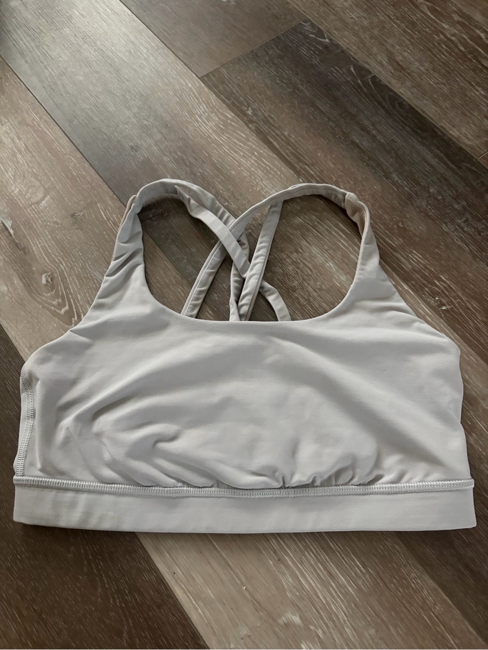 Lululemon energy bra size 8